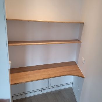 Agencement bureau et étagères en fresnes - Alex Home Services