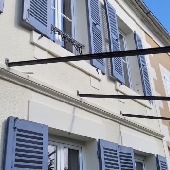 Fabrication et pose traverses pour pergola naturelle (Glycine) - Alex Home Services